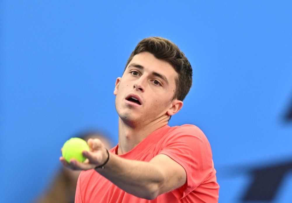 手球争议再起：巴萨对贝蒂斯的点球判罚解密